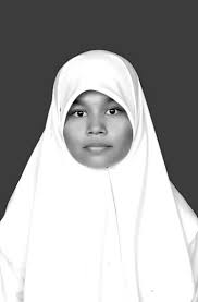 AN ANALYSIS OF STUDENT'S READING COMPREHENSION ON NARRATIVE TEXT BASED ON  ORIGINAL BLOOM'S TAXONOMY AT TENTH GRADE OF SENIOR