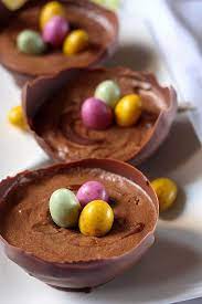 nids de paques a la mousse au chocolat recette gateau de paques facile dessert de paques facile recette paques gateau