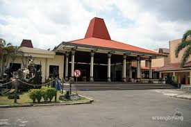 Museum ronggowarsito bukan museum klasik yang lahir tahun 1800 an. Museum Ronggowarsito Semarang