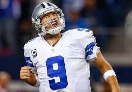 Photo Of The Day Dallas Cowboys Tony Romo Reacts After The Cowboys Score Against The Detroit Lions During T Dallas Cowboys Dallas Cowboys Tony Romo Tony Romo