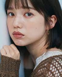 弘中綾香 公式 hironaka ayaka instagram写真と動画 メイクタイプ 弘中綾香 ヘアメイクアップアーティスト