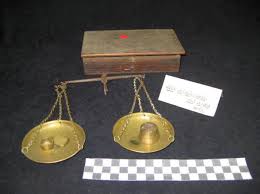 Page | 2 laporan praktikum fisika farmasi untuk menimbang obat dengan presisi dan akurat, farmasis harus memahami kesalahan yang selalu terjadi dalam mengoperasikan neraca. Bagian Bagian Neraca Analitik Alatalatlab Com