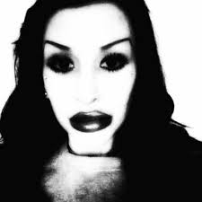 Cassandra Marie Heyrend (@CassandraH01f)