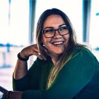 Anna Pullin's Instagram, Twitter & Facebook