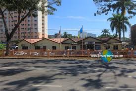 Sungai dua is a residential neighbourhood within the city of george town in penang, malaysia. Klinik Kesihatan Sungai Dua Poliklinik Komuniti Padang Rumbia Sudut Kesihatan Anda Klinik Kesihatan Sungai Dua Lot 2349 Mukim 11 Sungai Dua 13800 Butterworth Pulau Pinang Mal Laik