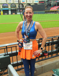 My first 10K of many more! Go Coogs 🐾 what was y'alls time? :)