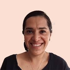 Rochelle Burgess's Instagram, Twitter & Facebook