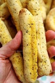 Receita De Biscoito De Polvilho Azedo Assado Crocante Biscoito De Polvilho Azedo Assado Receita Receitas Biscoito De Polvilho Azedo E Biscoito De Polvilho
