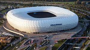In der allianz arena bestreitet der fc bayern münchen seit der saison 2005/06 seine heimspiele. Die Schonsten Bilder Der Allianz Arena Fc Bayern Munchen