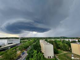 Magyarországon több, mint 1000 éves történelme során számtalan népcsoport és kultúra hagyta a lenyomatát. 94ugchk5exwqwm