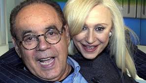 È morta raffaella carrà, l'addio commosso del mondo dello spettacolo. Gianni Boncompagni E Raffella Carra Un Amore Dentro E Fuori La Tv Dilei