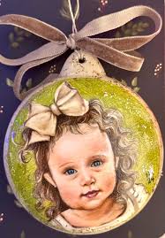 Single Person Personalized Ornament