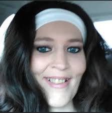 Nicole Even's Instagram, Twitter & Facebook