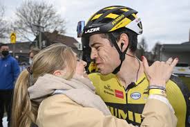 Maar ik had een mooie marge op specialisten als kasper asgreen en stefan. Sarah De Bie Mevrouw Wout Van Aert Ik Zal Blij Zijn Wanne Het Belang Van Limburg Mobile