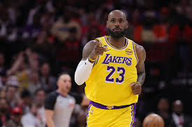 LeBron James ties Chicago Bulls in playoff wins after sensational Game 3 win vs. Houston Rockets