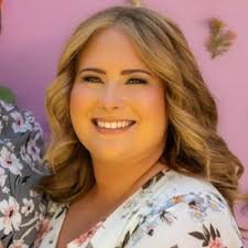 mba #graduation #universityofvirginia #dardenschool #businessschool  #transformationalexperience #globalresidencies #academicgrowth  #professionalgrowth #personalgrowth #classof2024 #educationjourney…