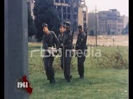 Maybe you would like to learn more about one of these? Der Mauerbau Beginnt 13 August 1961 Footage Berlin