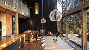 Manta y cojines, de teixidors, en luzio. Interiores Modernos Decorados En Madera Decoracion De Interiores