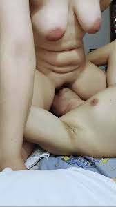 ผัวชอบกินหีกูก่อนนอน กูน้ำแตกใส่หน้าเขา