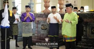 Johor calendar 2020 with holidays also has the state government announced that march 23 will be a public holiday, replacing november 22 which had historically been celebrated as the. Sultan Johor Berkenan Ziarah Makam Diraja Bukit Mahmoodiah