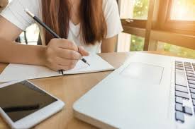 مهارات الكتابة باللغة الإنجليزية كورسات