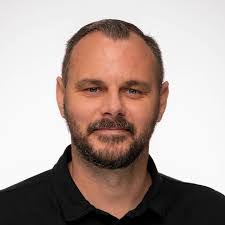 Kevin Grainger's Instagram, Twitter & Facebook