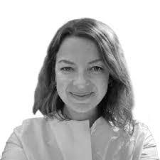 Kristy Evers's Instagram, Twitter & Facebook