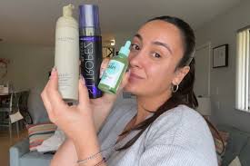 This Is the Best Self-Tanner We've Ever Used, According to Testing