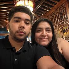 Power is out in Roanoke bluffs. Anyone else affected? What's going on?