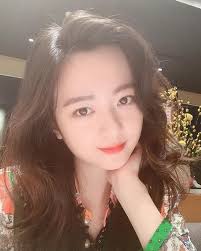 3 thế hệ nhà Hoa hậu Đền Hùng Giáng My toàn mỹ nhân cực phẩm, sở hữu vẻ đẹp  kiêu sa, quý phái