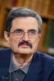 Une révolution conservatrice qui avance à visage découvert