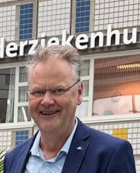 Onze Head Judges: Ruud en Ronald! Ruud Besems en Ronald Stam zetten zich al  vele jaren in voor de hobby. Zo ook voor Koi Wijzer en voor de komende All  European Koi