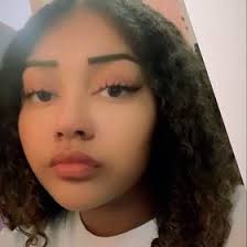 Adrianna Glover's Instagram, Twitter & Facebook