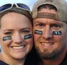 Chris Trevathan's Instagram, Twitter & Facebook