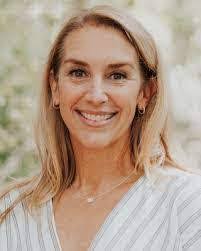 Julie Hurlbert's Instagram, Twitter & Facebook