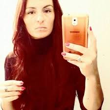 Raquel Decker's Instagram, Twitter & Facebook