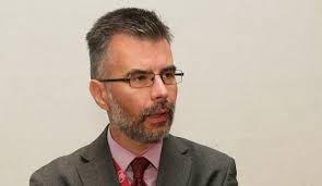 Minister: Journalists Increasingly Behaving Like Political Actors