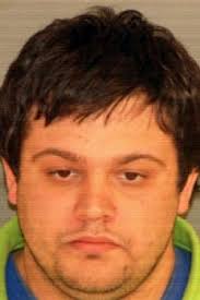 Il renverse un homme qui venait de se garer de façon abusive sur une place  pour handicapés