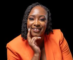 Danielle Browne's Instagram, Twitter & Facebook