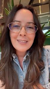 Sandra Elena Escalona (@sandraescalonah) • Threads, Say more