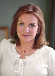 Elisabeth Edwards's Instagram, Twitter & Facebook