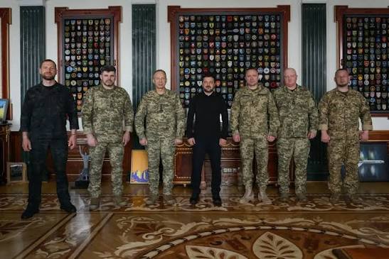 President of Ukraine outlines personnel changes and development priorities  for the Defence Forces | MoD News