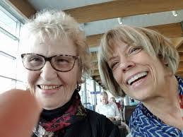 Helen Gooden's Instagram, Twitter & Facebook