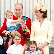 Gemeinsam mit ihren eltern unterstützt sie wohltätige projekte. Kate Middleton Schwanger News Und Fotos Von Charlotte George Und Louis Cosmopolitan