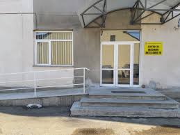 1 rezultat pentru eticheta asistent medical piatra neamt. EchipÄ MobilÄ Pentru Vaccinarea Persoanelor Nedeplasabile Din Municipiul Piatra NeamÈ C