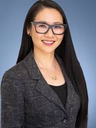 Melissa Dill's Instagram, Twitter & Facebook