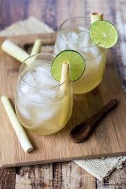 1.173 resep jus lemon ala rumahan yang mudah dan enak dari komunitas memasak terbesar dunia! Addictive Fresh Lemongrass Tea The Wanderlust Kitchen