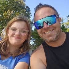 Homeless Woman in Roseville, Michigan Needs Help