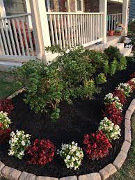 Begonias With A White Acoma Crape Myrtle Front Yard Garden Front Yard Crape Myrtle