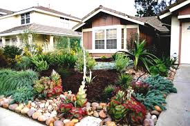 Browse 271 photos of no grass front yard. 10 Stylish Ideas For Front Yard Landscaping Without Grass 2021